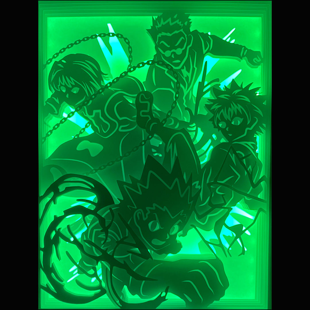 Hunter x Hunter, HxH, Yoshihiro Togashi, Gon Freecss, Killua Zoldyck, Kurapika, Leorio, Hisoka, Chrollo, Kuroro, Brigade fantôme, Nen, examen Hunter, Greed Island, York Shin City, Chimera Ants, manga culte, anime culte, shonen légendaire, univers fantastique, combat épique, tableau lumineux, lightbox, shadowbox, cadre lumineux, papier découpé, art lumineux, décoration murale, idée cadeau manga, déco geek, cadeau otaku