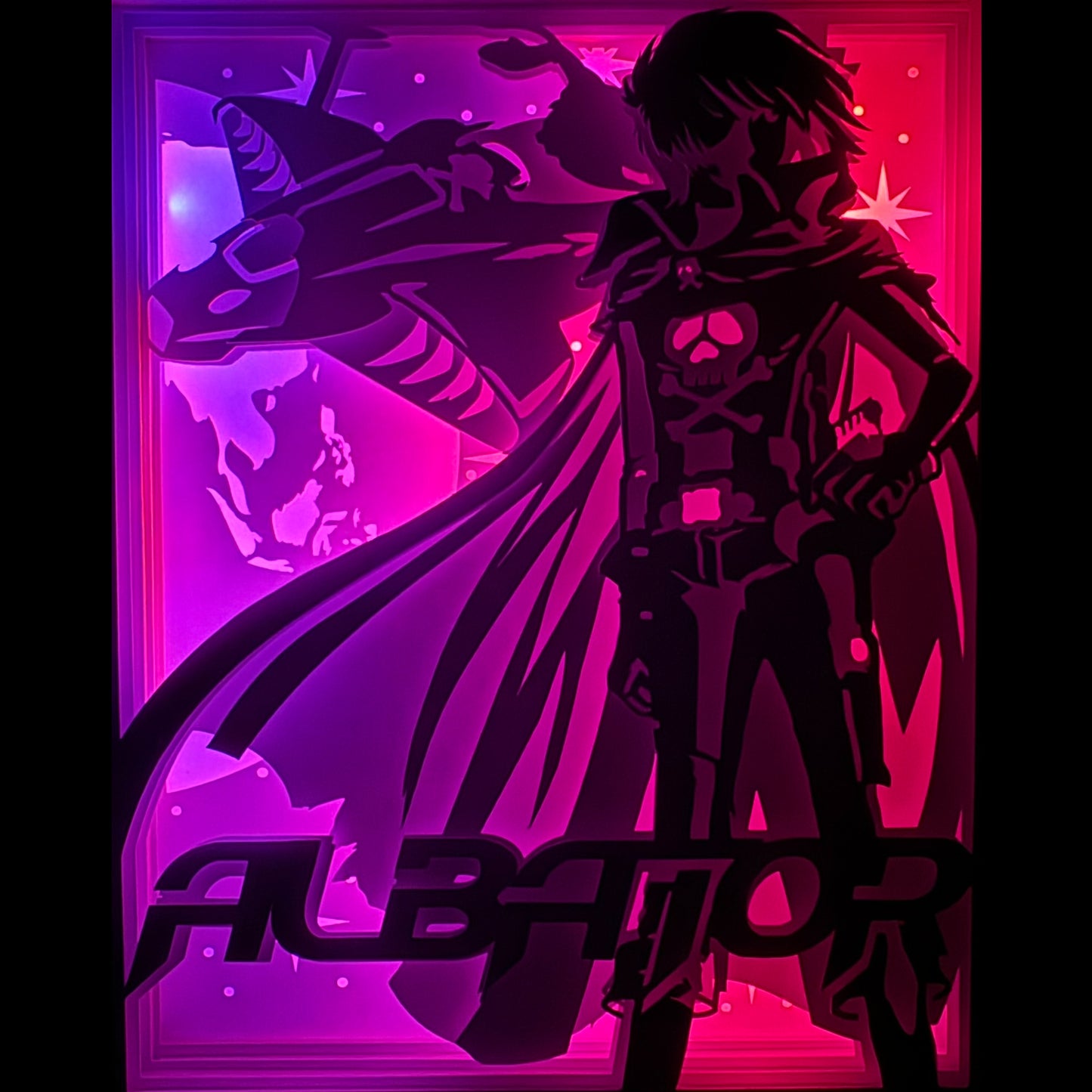Albator, Captain Harlock, Albator 78, Leiji Matsumoto, corsaire de l’espace, vaisseau Arcadia, manga culte, anime rétro, héros de l’espace, pirate de l’espace, science-fiction japonaise, tableau lumineux, lightbox, shadowbox, cadre lumineux, décoration murale, papier découpé, art lumineux, univers spatial, dessin animé culte, années 80, cadeau geek, déco manga, idée cadeau otaku