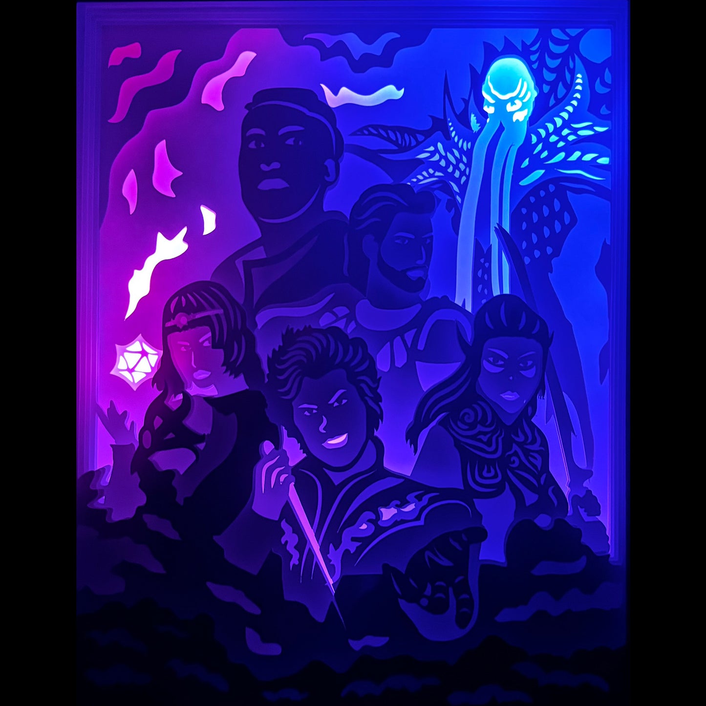 Baldur’s Gate, Baldur’s Gate 3, BG3, Dungeons and Dragons, Donjons et Dragons, Larian Studios, jeu vidéo RPG, jeu de rôle, fantasy, univers médiéval fantastique, épée et sorcellerie, aventure épique, monde de Faerûn, Forgotten Realms, illithid, mind flayer, héros de Baldur’s Gate, tableau lumineux, lightbox, shadowbox, cadre lumineux, décoration murale, papier découpé, art lumineux, cadeau gamer, idée cadeau geek, déco jeu vidéo